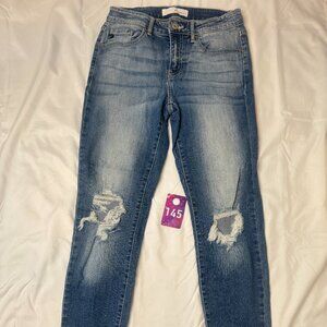 KanCan Style Cassandra